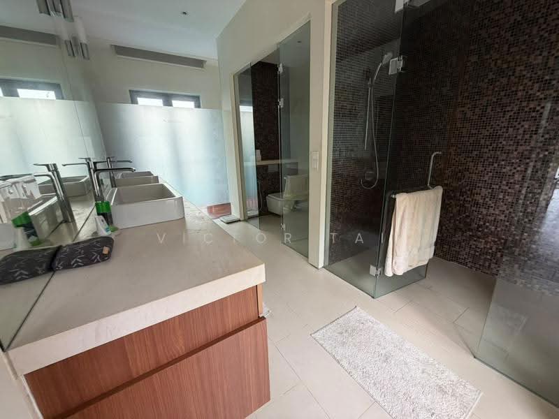 Bungalow House untuk Dijual di Leisure Farm (Gelang Patah) - Victor Tai - Bathroom - PropertyGuru.com.my
