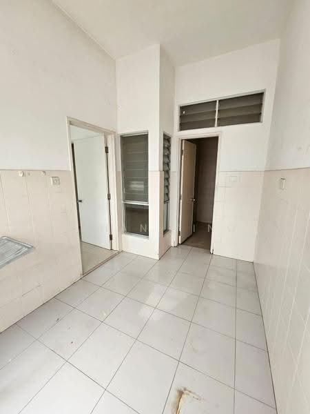 Rumah Berkembar untuk Dijual di Setia Impian (Setia Alam) - Ethan Ting - Kitchen - PropertyGuru.com.my