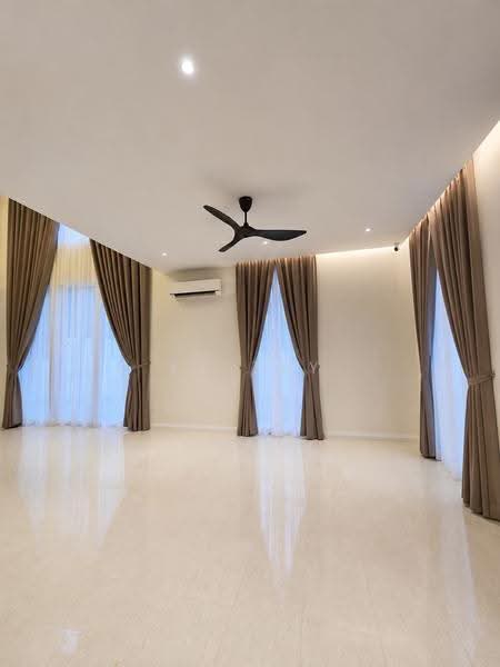 Semi-Detached House for Rent in Johor Bahru (Johor) - YY Tey - Living Room - PropertyGuru.com.my