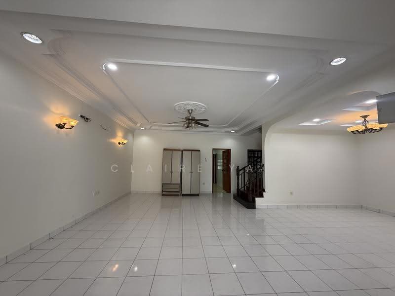 Rumah Teres 2-Tingkat untuk Disewa di Taman Molek (Johor Bahru) - Claire Yap - Living Room - PropertyGuru.com.my
