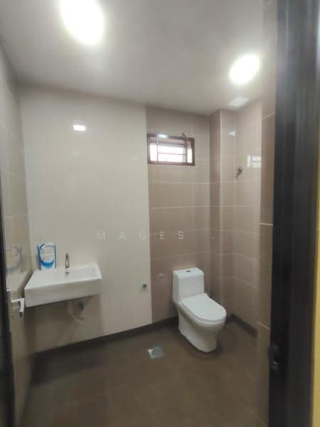 Rumah Teres 2-Tingkat untuk Dijual di Bandar Puteri Klang (Klang) - Mages . - Bathroom - PropertyGuru.com.my