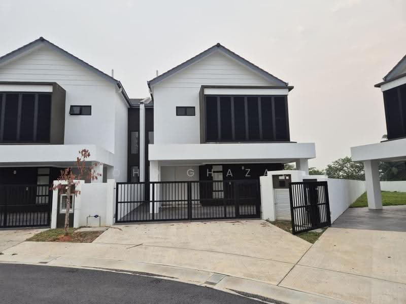 Semi-Detached House for Sale in Kajang (Selangor) - Mohd Ghazali - Exterior - PropertyGuru.com.my