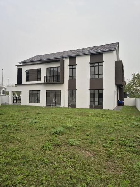 Semi-Detached House for Sale in Kajang (Selangor) - Mohd Ghazali - Exterior - PropertyGuru.com.my