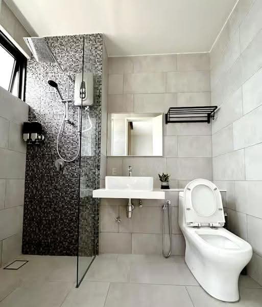 Soho untuk Dijual di Kota Kinabalu (Sabah) - ANNE CHIN - Bathroom - PropertyGuru.com.my
