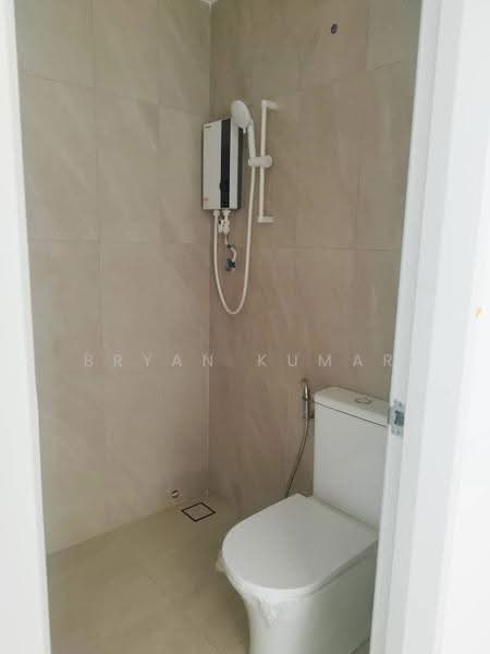 1.5-storey Terraced House for Rent in Petaling (Selangor) - Bryan Kumar - Bathroom - PropertyGuru.com.my