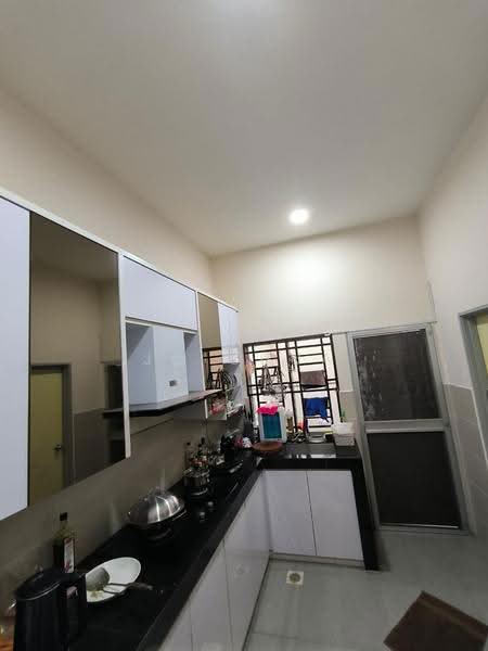 Rumah Teres 2-Tingkat untuk Dijual di Taman Sri Buloh (Sungai Buloh) - JC Chua - Kitchen - PropertyGuru.com.my