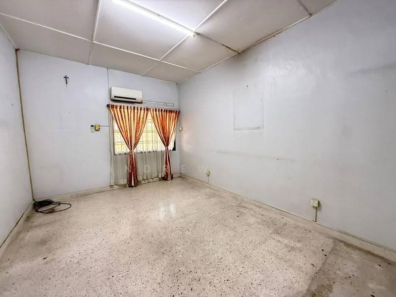 Semi-Detached House for Sale in Taman Sentosa (Johor Bahru) - Andrew Teo - PropertyGuru.com.my