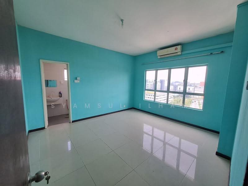 Kediaman Servis untuk Dijual di Suri Puteri - Syamsul Ilham - Interior - PropertyGuru.com.my