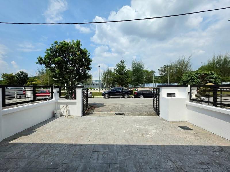 2-storey Terraced House for Sale in Puncak Alam (Selangor) - Akmal Zakaria - PropertyGuru.com.my