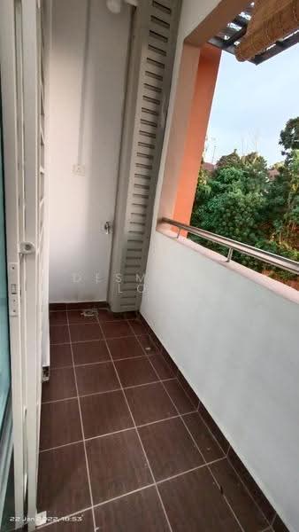 Kondominium untuk Disewa di Casamas Court - Desmond Low - Balcony - PropertyGuru.com.my