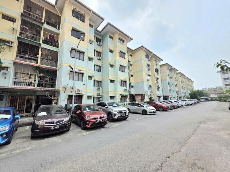 Pangsapuri untuk Dijual di Pangsapuri Subang Impian - SITI KHAIRIYAH JAAFAR - Exterior - PropertyGuru.com.my