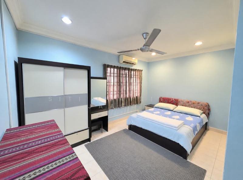 Pangsapuri untuk Dijual di Pangsapuri Subang Impian - SITI KHAIRIYAH JAAFAR - Bedroom - PropertyGuru.com.my