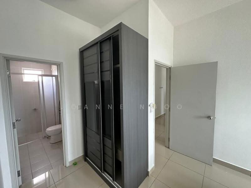 Service Residence for Rent at Meridin Bayvue Serviced Apartment - Joanne Ngoo - PropertyGuru.com.my