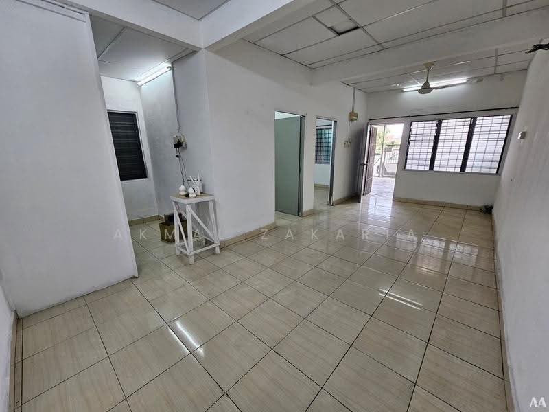 Rumah Teres 1-Tingkat untuk Dijual di Puchong (Selangor) - Akmal Zakaria - PropertyGuru.com.my