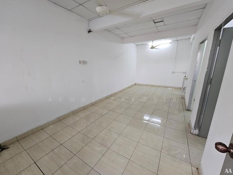 Rumah Teres 1-Tingkat untuk Dijual di Puchong (Selangor) - Akmal Zakaria - PropertyGuru.com.my
