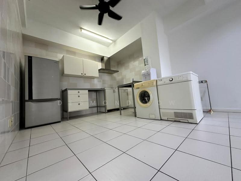 Kediaman Servis untuk Disewa di One Stop @ Fraser Business Park - Desmond Low - Kitchen - PropertyGuru.com.my
