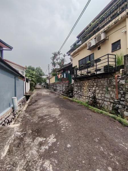 2-storey Terraced House for Sale in SS19 (Subang Jaya) - Alice Kuon - Exterior - PropertyGuru.com.my