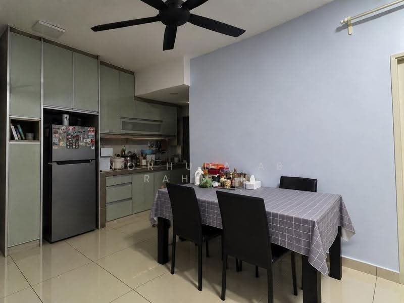 Condominium for Sale at Residensi Zamrud - Norhuda Ab Rahman - Kitchen - PropertyGuru.com.my