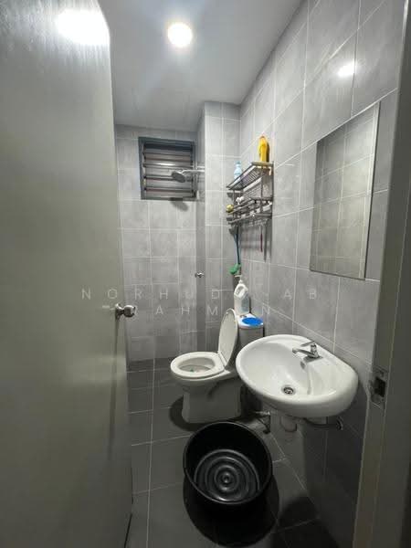 Condominium for Sale at Residensi Zamrud - Norhuda Ab Rahman - Bathroom - PropertyGuru.com.my