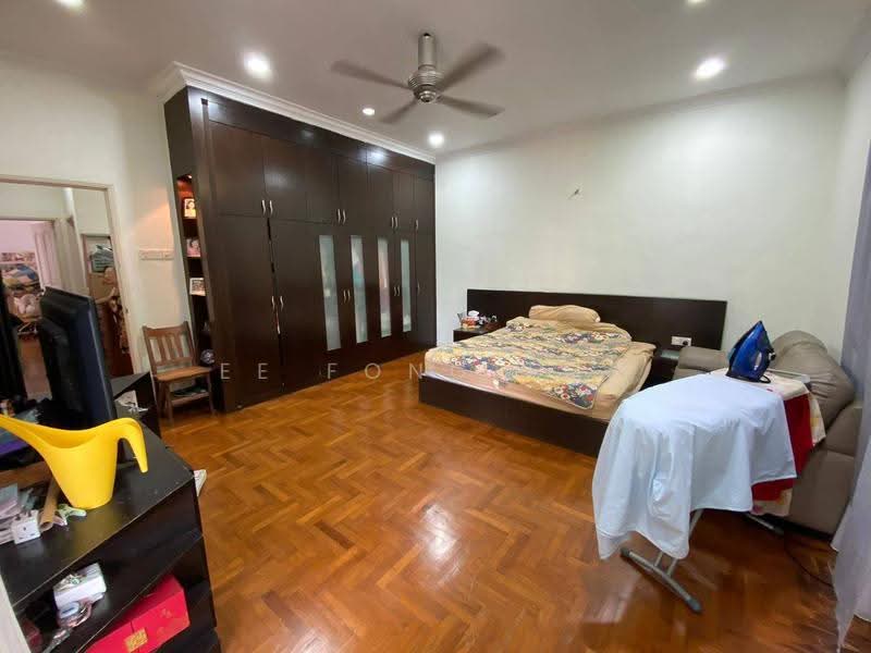 Semi-Detached House for Sale in Taman Impian Emas (Skudai) - Ee Fong Toh - Bedroom - PropertyGuru.com.my