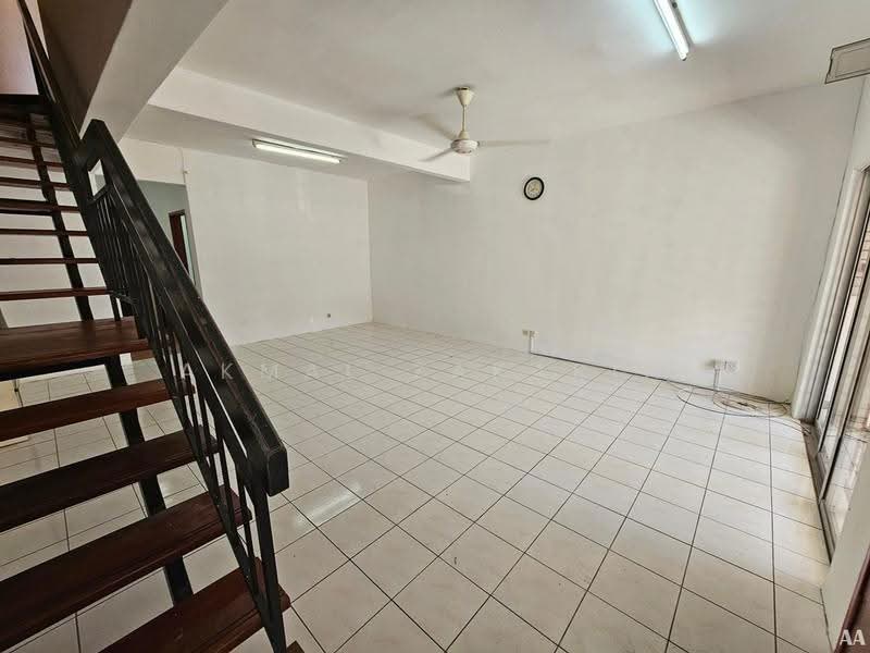 Rumah Teres 2-Tingkat untuk Dijual di Seri Kembangan (Selangor) - Akmal Zakaria - PropertyGuru.com.my