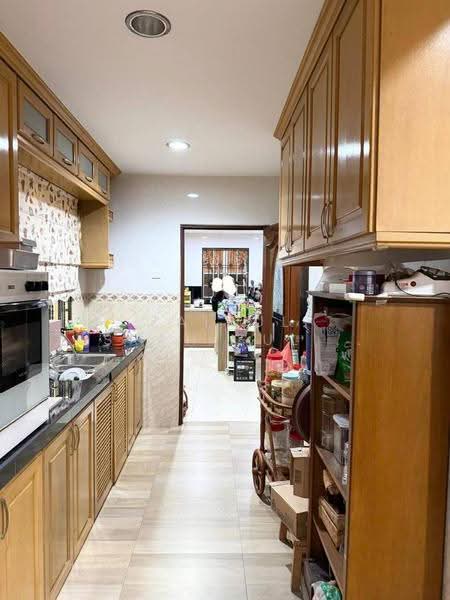 Semi-Detached House for Sale in Bandar Baru Bangi (Selangor) - Zairul Asrah Zulkefli - Kitchen - PropertyGuru.com.my