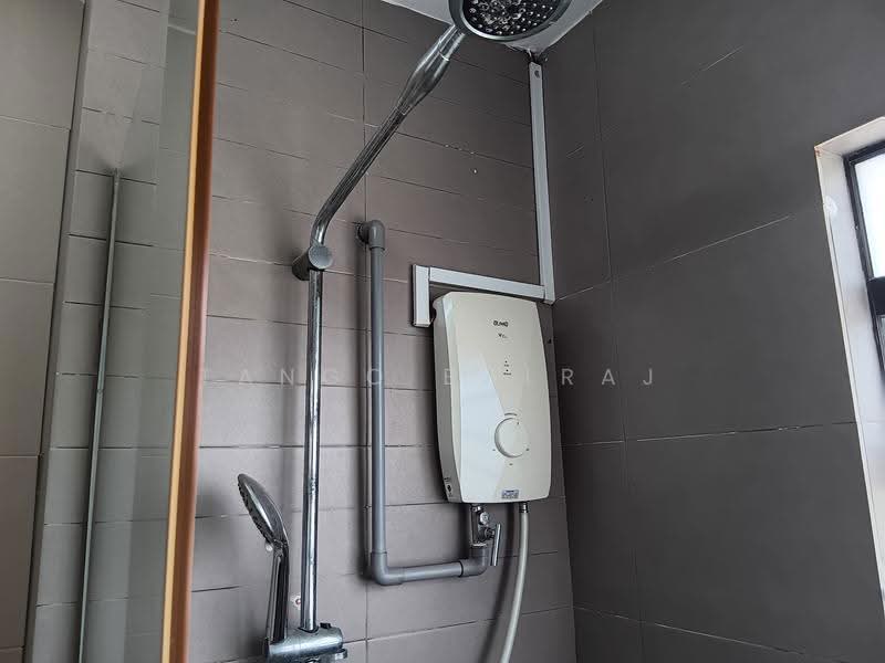 2-storey Terraced House for Sale in 16 Sierra (Puchong) - Tango Balraj - Bathroom - PropertyGuru.com.my