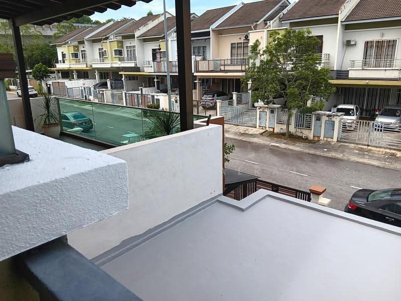 2-storey Terraced House for Sale in 16 Sierra (Puchong) - Tango Balraj - Exterior - PropertyGuru.com.my