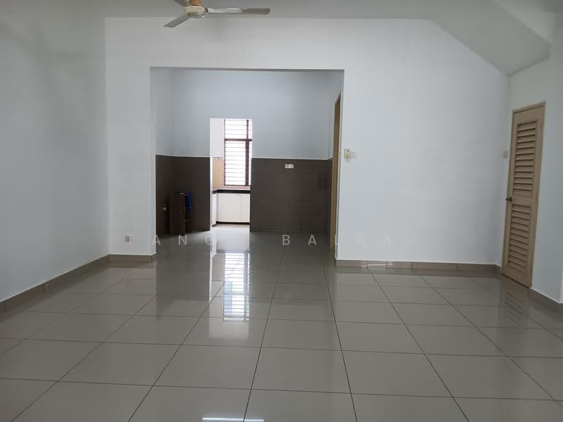 2-storey Terraced House for Sale in 16 Sierra (Puchong) - Tango Balraj - Kitchen - PropertyGuru.com.my