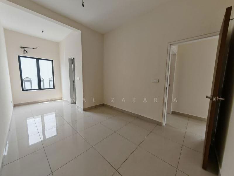 Rumah Teres 3-Tingkat untuk Dijual di Ukay Bistari (Ulu Kelang) - Akmal Zakaria - PropertyGuru.com.my