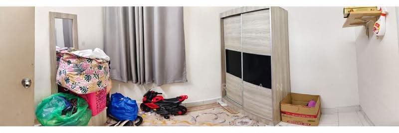 Service Residence for Sale at Serdang Skyvillas (Serdang Perdana) - Sariza Hartanah - Bedroom - PropertyGuru.com.my