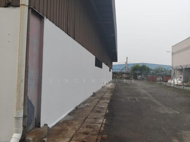 Detached Factory for Rent in Seksyen 26, HICOM Industrial Estate (Shah Alam) - Vincent Lee - Exterior - PropertyGuru.com.my