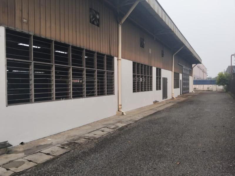 Detached Factory for Rent in Seksyen 26, HICOM Industrial Estate (Shah Alam) - Vincent Lee - Exterior - PropertyGuru.com.my