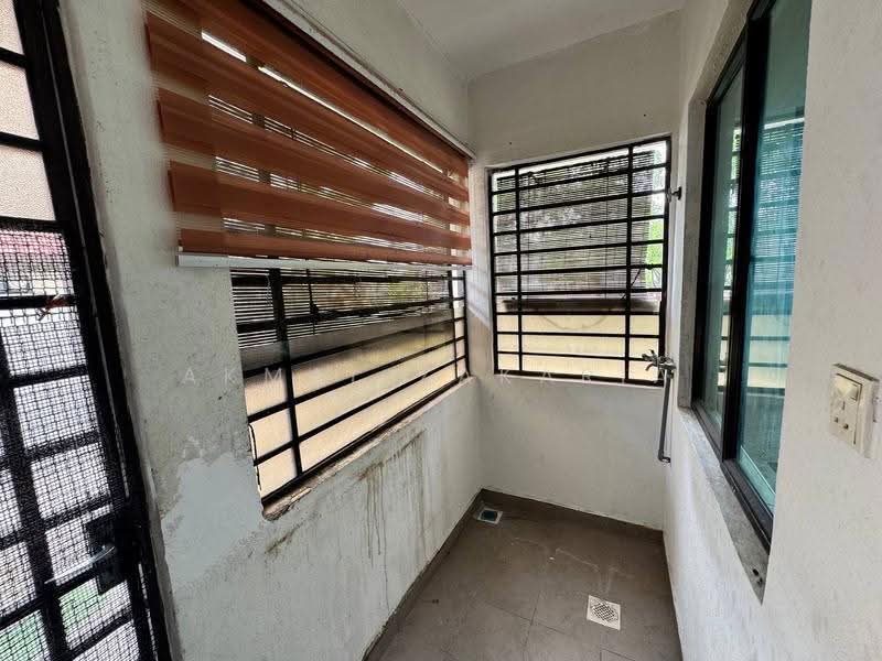 2-storey Terraced House for Sale in Bangi (Selangor) - Akmal Zakaria - Balcony - PropertyGuru.com.my