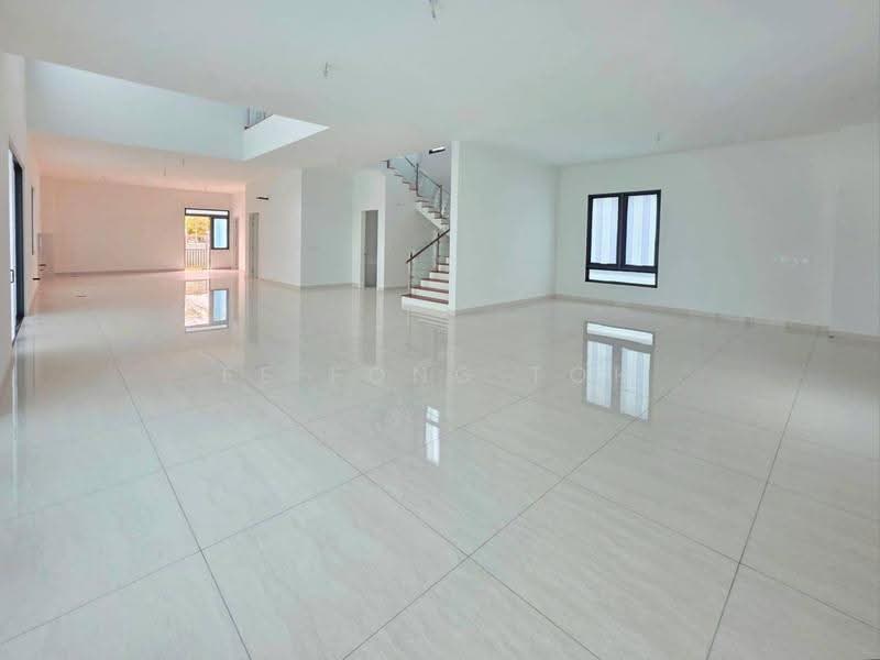 Bungalow House untuk Dijual di Taman Molek (Johor Bahru) - Ee Fong Toh - Living Room - PropertyGuru.com.my