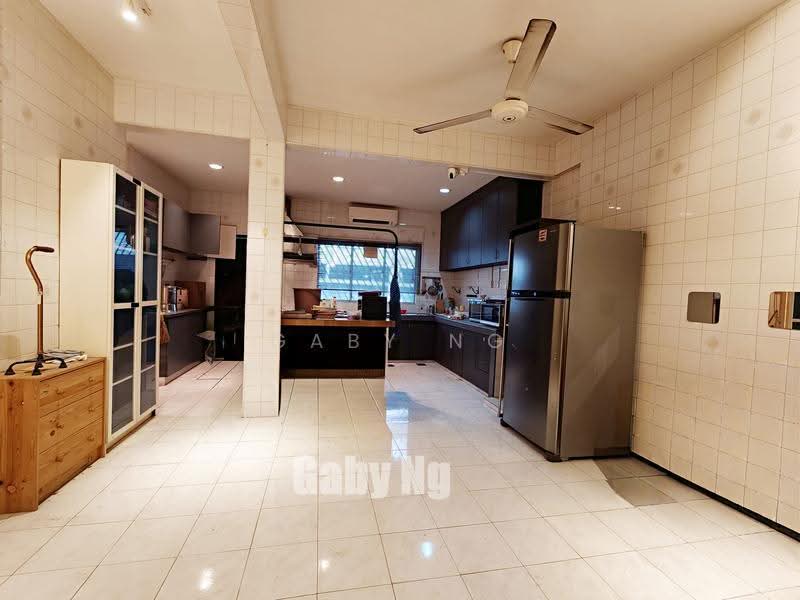 2-storey Terraced House for Sale in Taman Connaught (Cheras) - Gaby Ng - Kitchen - PropertyGuru.com.my