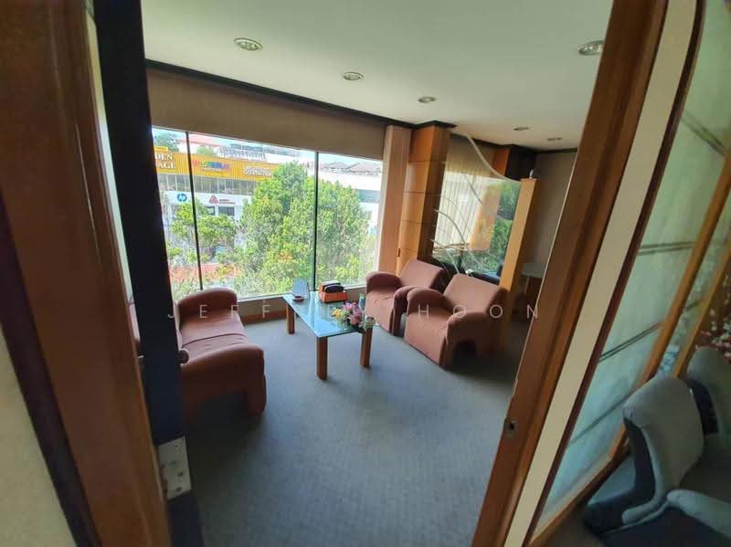 Kilang untuk Dijual di Taman Shamelin Perkasa (Cheras) - Jeffrey Hoon - Living Room - PropertyGuru.com.my