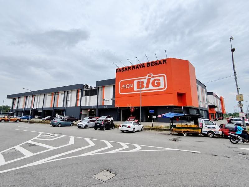2-storey Terraced House for Sale in TAMAN PUCHONG UTAMA (Puchong) - Hann . - Exterior - PropertyGuru.com.my