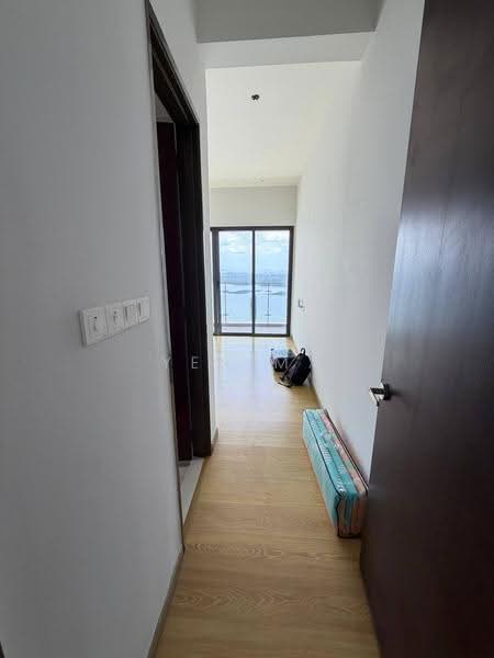 Kondominium untuk Dijual di Bay Laurel @ Country Garden Danga Bay - Yen Ma - Corridor - PropertyGuru.com.my