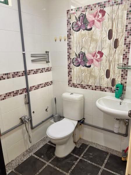 Kondominium untuk Disewa di Tanjung Park Condominium - Rainny Wong - Bathroom - PropertyGuru.com.my