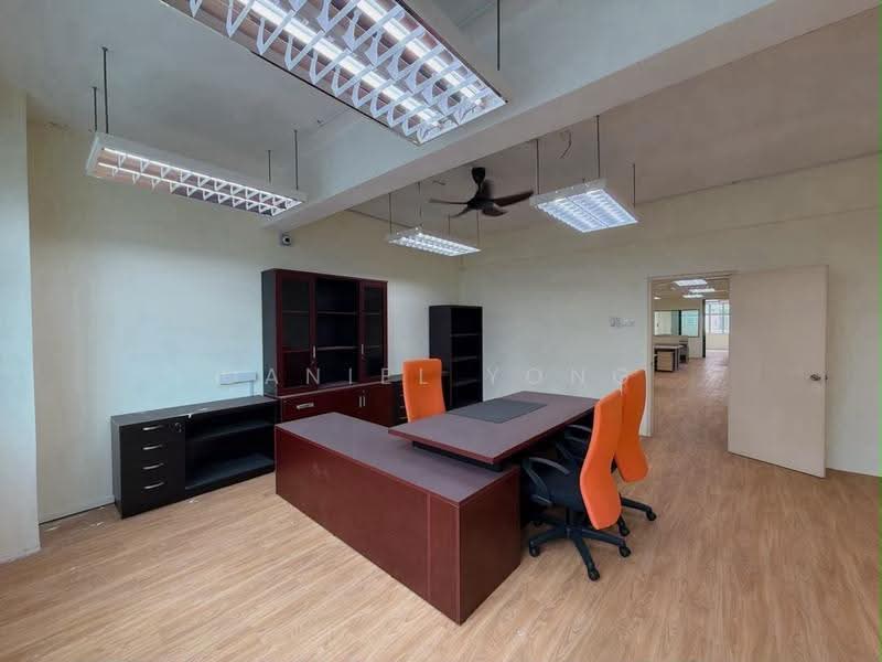 Office for Rent in Taman Molek (Johor Bahru) - Daniel Yong - Interior - PropertyGuru.com.my