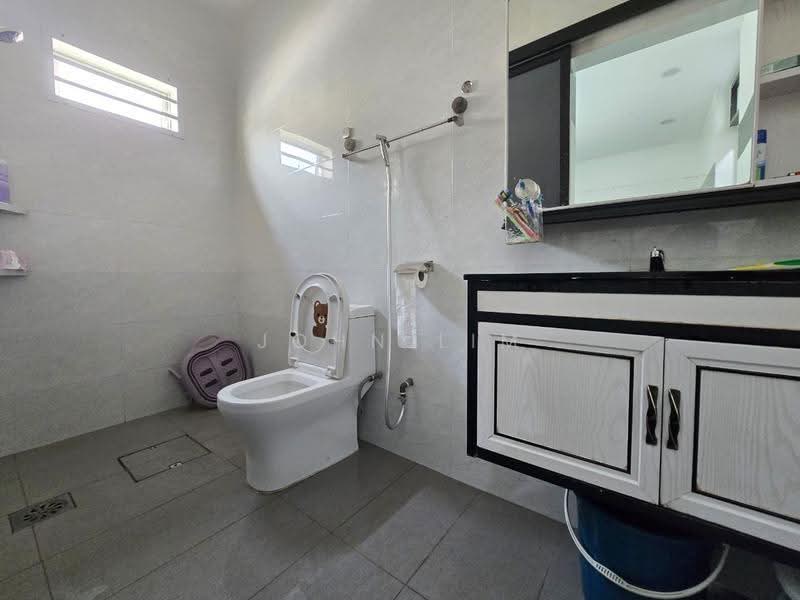 1.5-storey Terraced House for Sale in Bandar Indahpura (Kulai) - John Lim - PropertyGuru.com.my