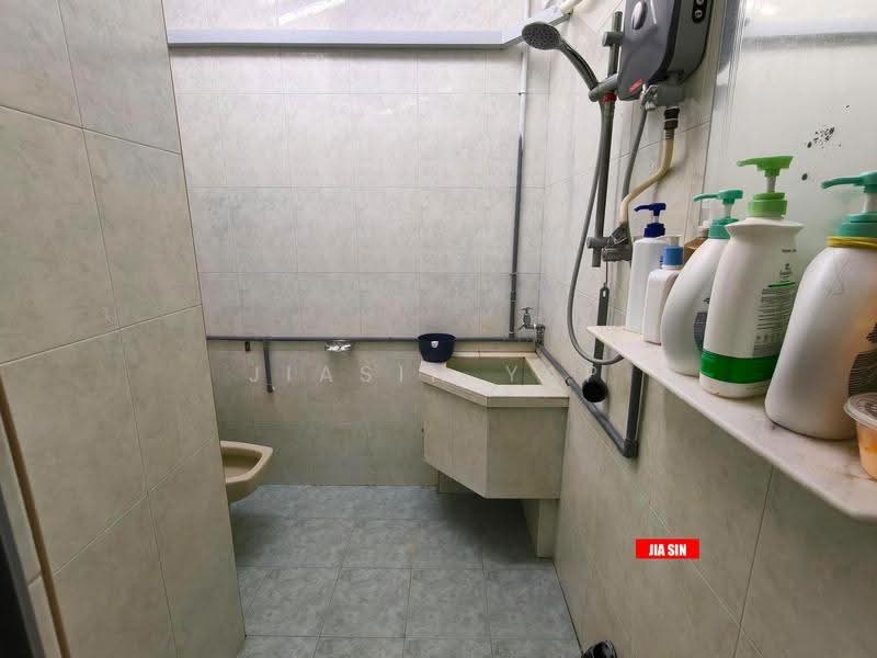 Rumah Teres 1-Tingkat untuk Dijual di Bayan Lepas (Penang) - Jiasin Yap - Bathroom - PropertyGuru.com.my