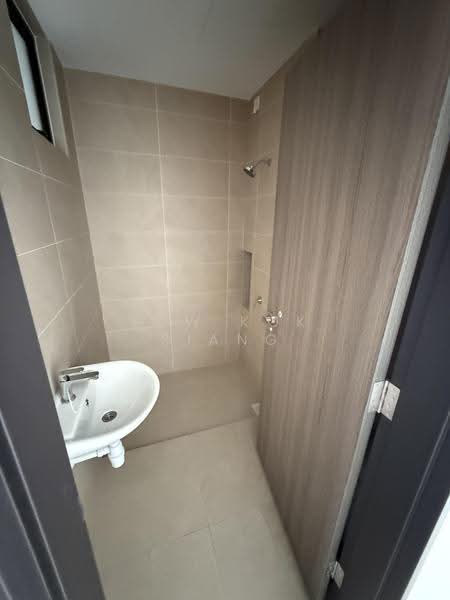 Kediaman Servis untuk Disewa di Pandan Heights (Residensi Pandan 3) - Low Kok Siang - Bathroom - PropertyGuru.com.my