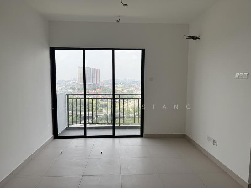 Kediaman Servis untuk Disewa di Pandan Heights (Residensi Pandan 3) - Low Kok Siang - Balcony - PropertyGuru.com.my