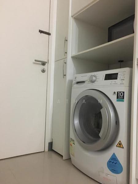 Kediaman Servis untuk Dijual di South View - Sujatha M - Interior - PropertyGuru.com.my
