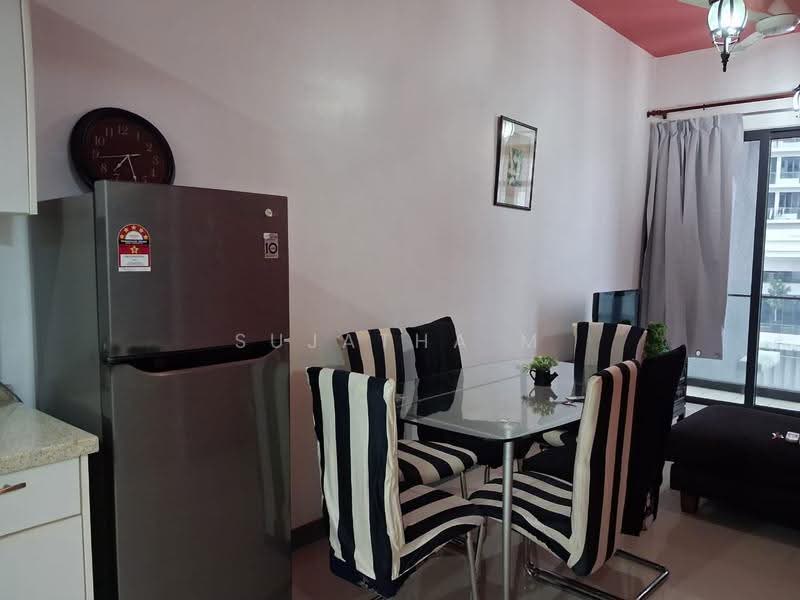 Kediaman Servis untuk Dijual di South View - Sujatha M - Dining Room - PropertyGuru.com.my