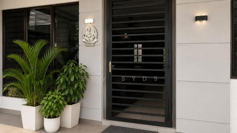 2.5-storey Terraced House for Rent in Rawang (Selangor) - Jeev Syds - Exterior - PropertyGuru.com.my