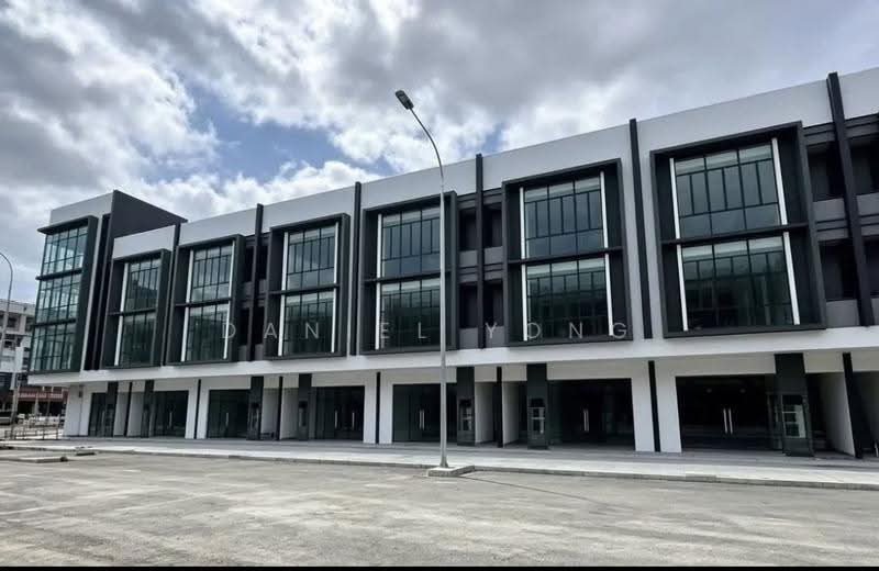 Shop / Office for Rent in Bandar Baru Permas Jaya (Permas Jaya) - Daniel Yong - Exterior - PropertyGuru.com.my