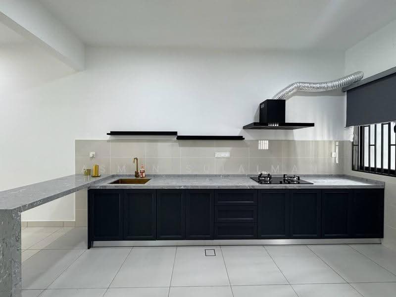 Rumah Teres 2-Tingkat untuk Disewa di Elmina (Shah Alam) - Yasmin Sulaiman - Kitchen - PropertyGuru.com.my